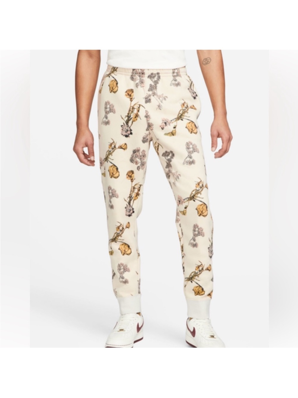 Nike Club Fleece Cream Floral Print Joggers